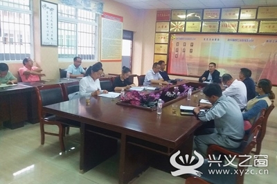 名師引領促交流，攜手共進譜新篇——馮如貴、呂鵬、張梅名師工作室在清水河中學開展聯誼活動